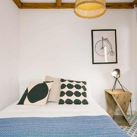 Trendy Lisbon Home With Terrace Lx Factory Lisboa Exterior foto