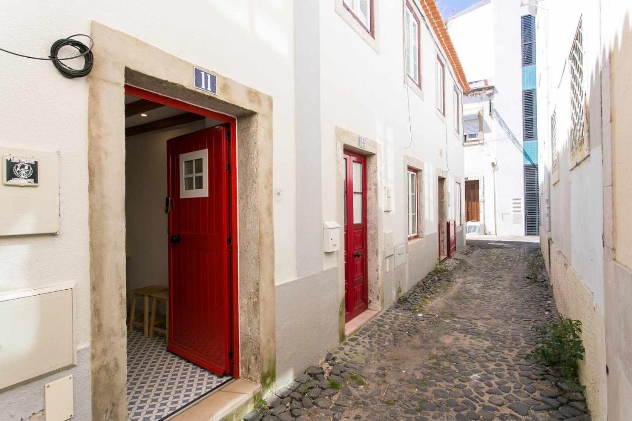 Trendy Lisbon Home With Terrace Lx Factory Lisboa Exterior foto