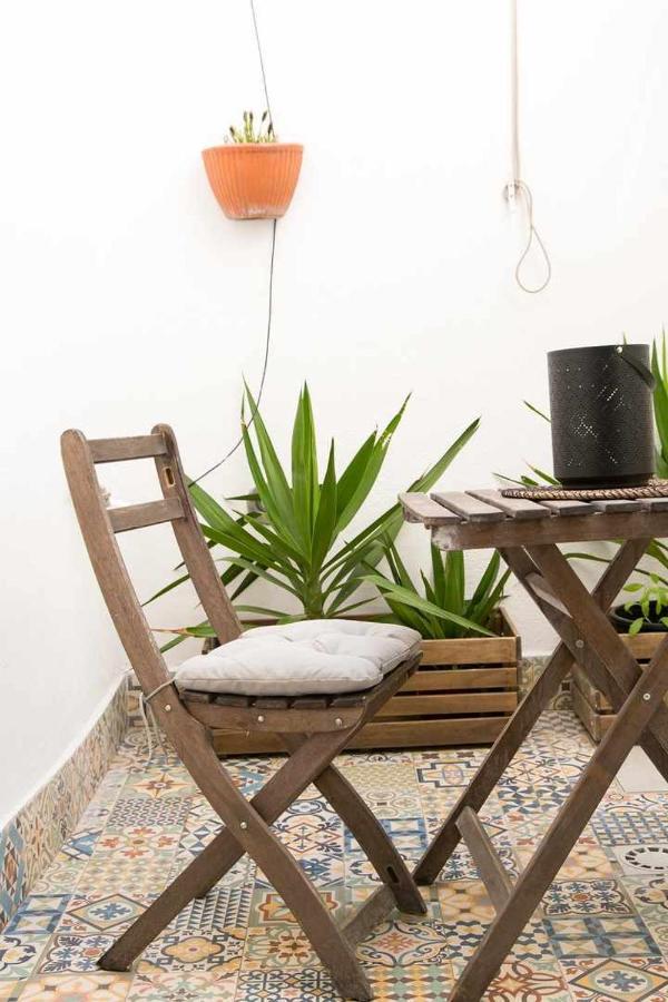 Trendy Lisbon Home With Terrace Lx Factory Lisboa Exterior foto