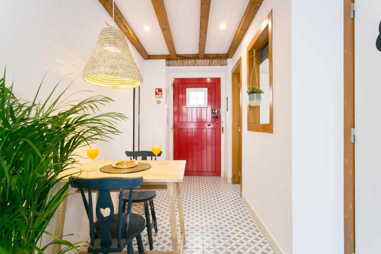 Trendy Lisbon Home With Terrace Lx Factory Lisboa Exterior foto