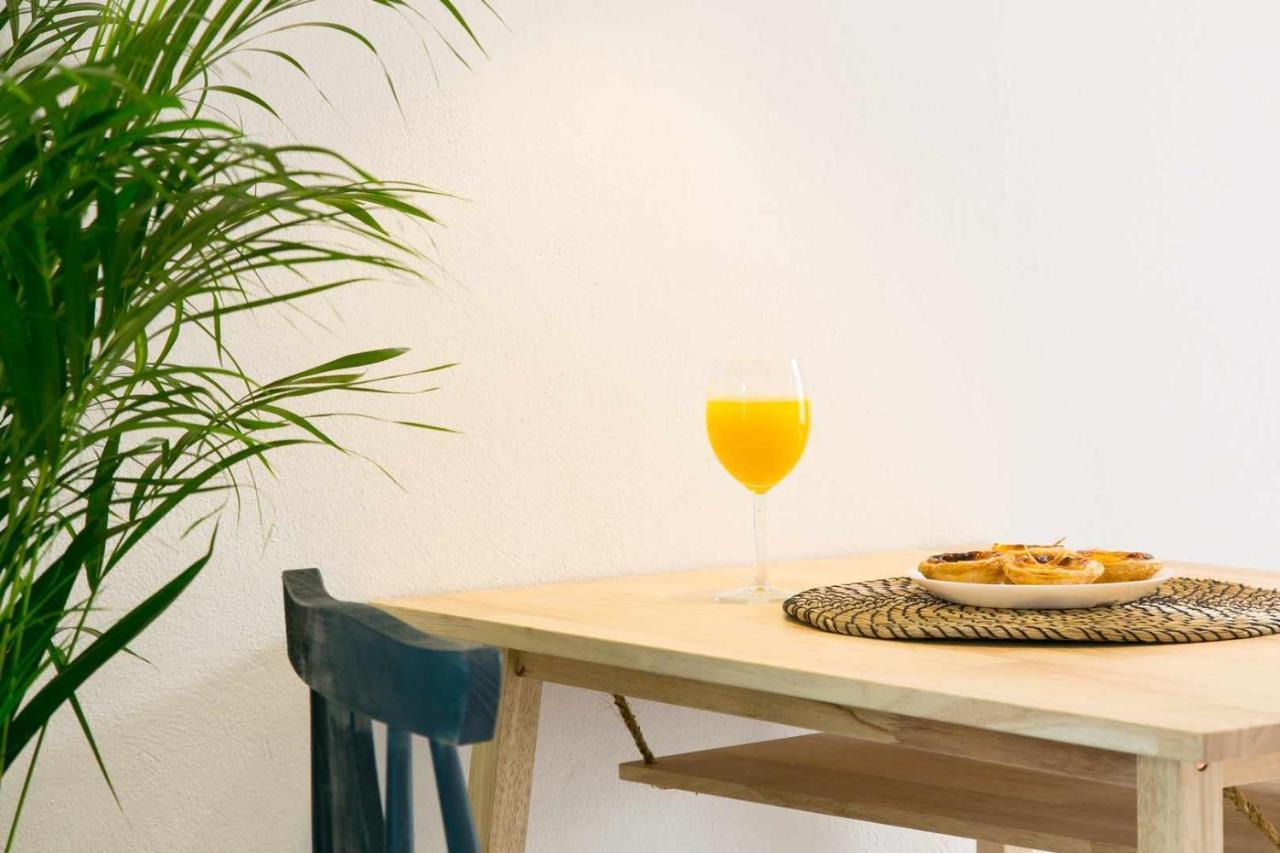 Trendy Lisbon Home With Terrace Lx Factory Lisboa Exterior foto